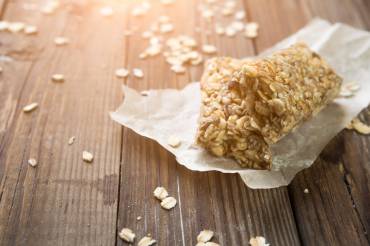 The Best No-Bake Peanut Butter Oatmeal Bars Recipe